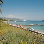 아파트 In Dingac With House Sea View Gornji Dingač